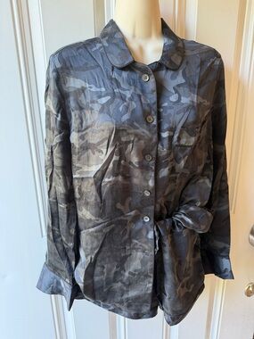 Equipment silk pajama set